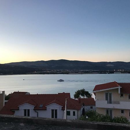 Apartman Ana Trogir Zewnętrze zdjęcie