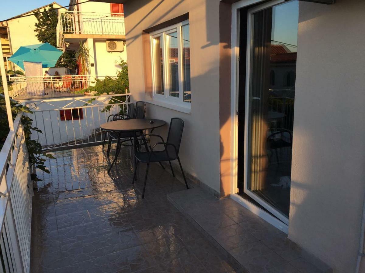 Apartman Ana Trogir Zewnętrze zdjęcie