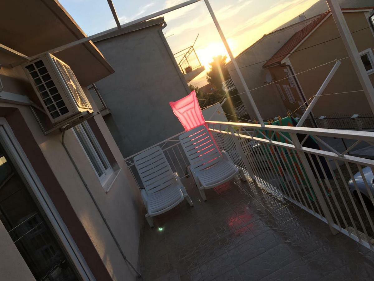 Apartman Ana Trogir Zewnętrze zdjęcie